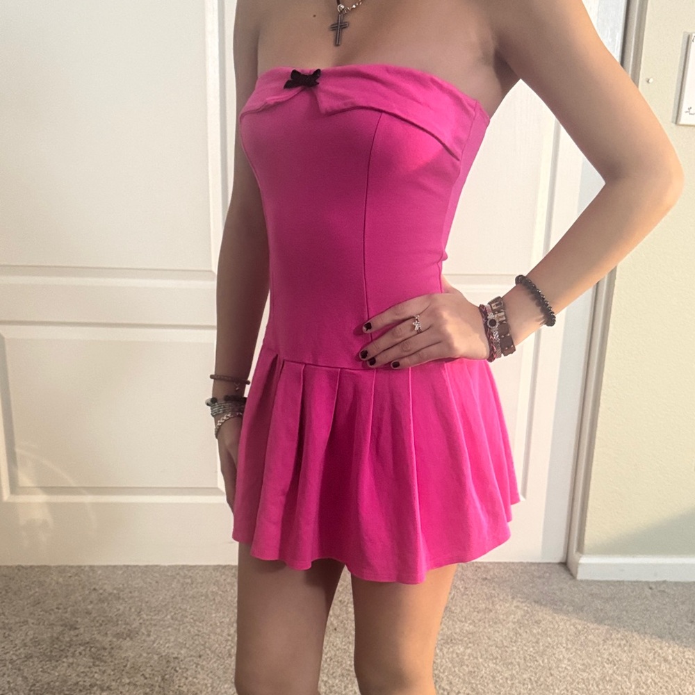 Monaco Vibrant Pink Strapless Dress